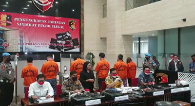 Tukang Teror Pinjol Digaji Rp20 Juta Sebulan dan Dapat Rumah